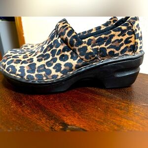 B.o.c leopard print clog slip on size 7
